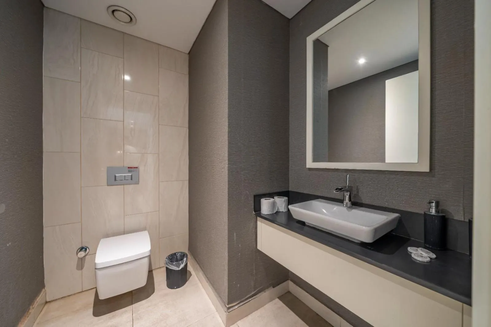 Three Bedroom Flat With Garage Pool Petek Residence 122 イスタンブール トルコ